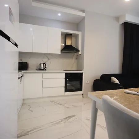 2 White Sail Apartamento *